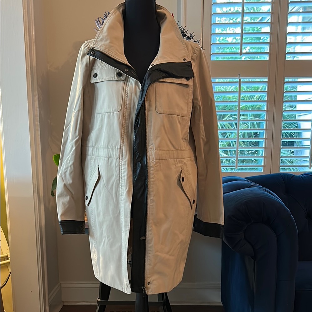 Ann Taylor Cream and Black Trench Coat Modern Design